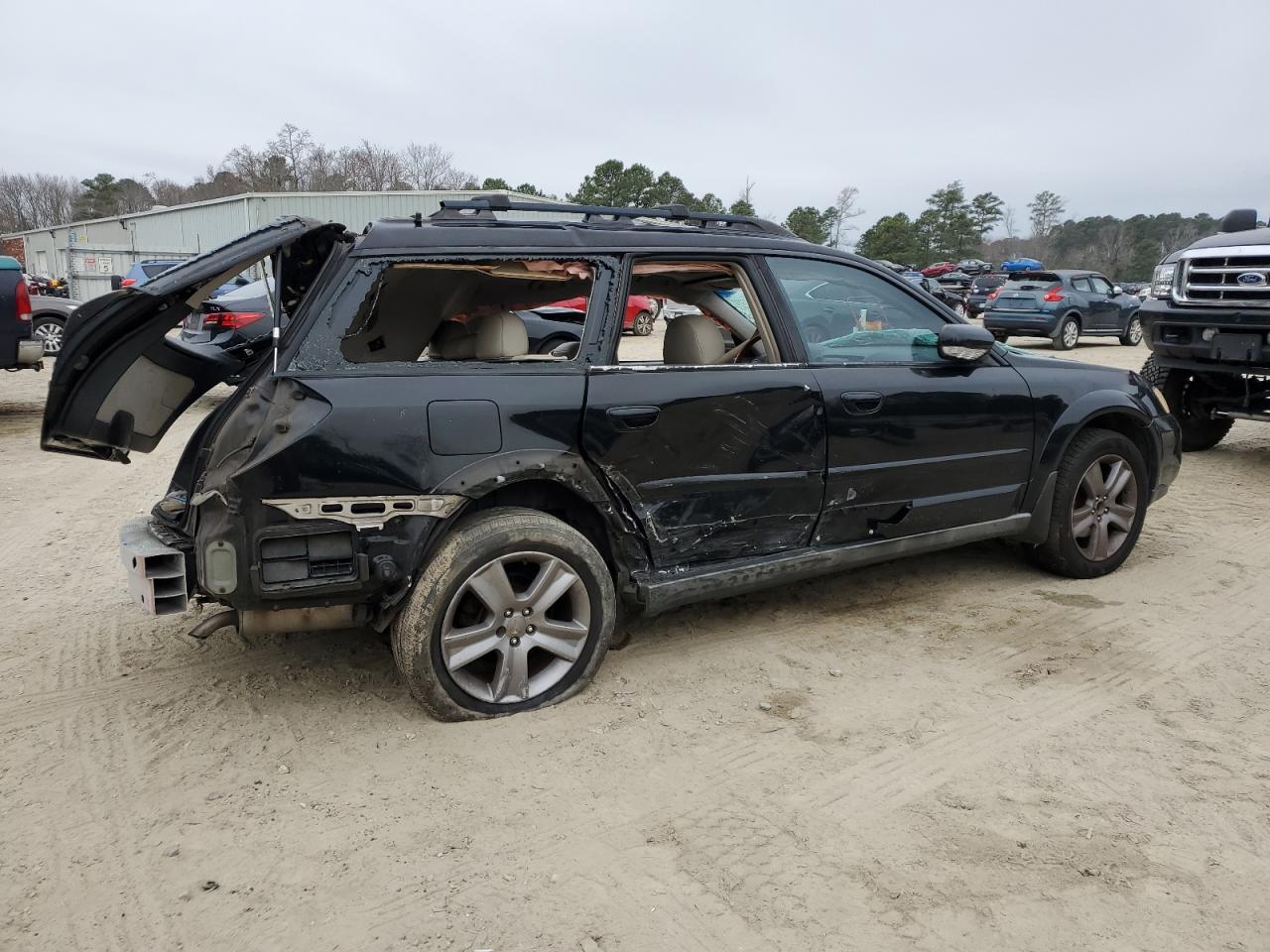 2005 Subaru Outback - Image 3