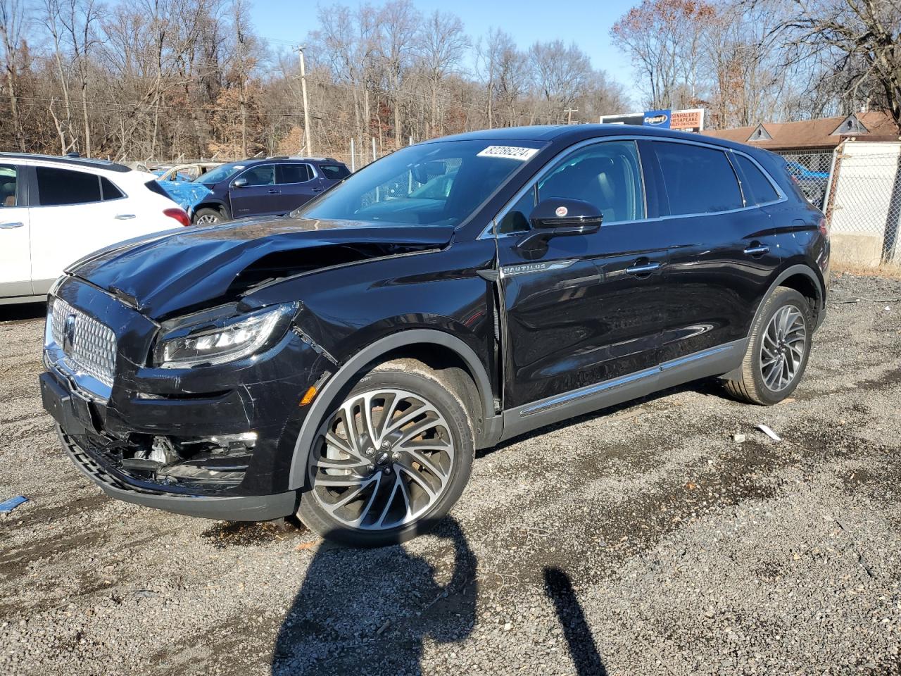 2020 Lincoln Nautilus - Image 1