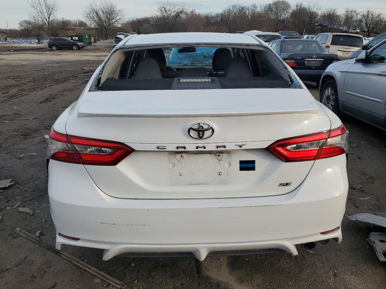 2018 Toyota Camry - Image 6