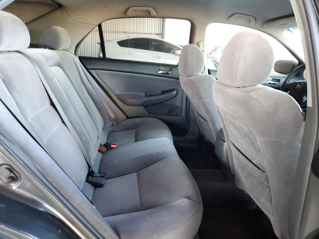 2005 Honda Accord - Image 10