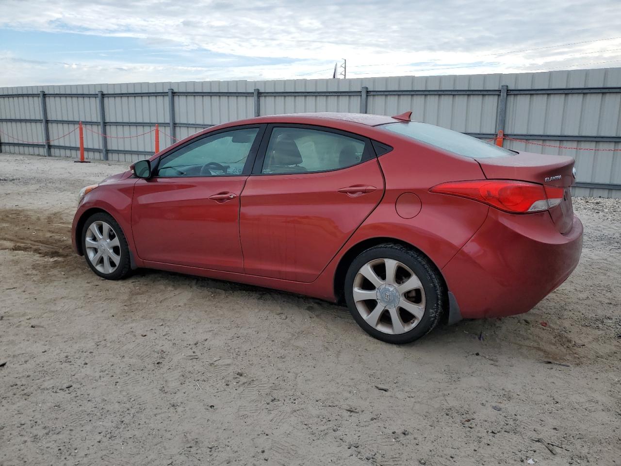 VIN 5NPDH4AE3DH303312 2013 HYUNDAI ELANTRA no.2