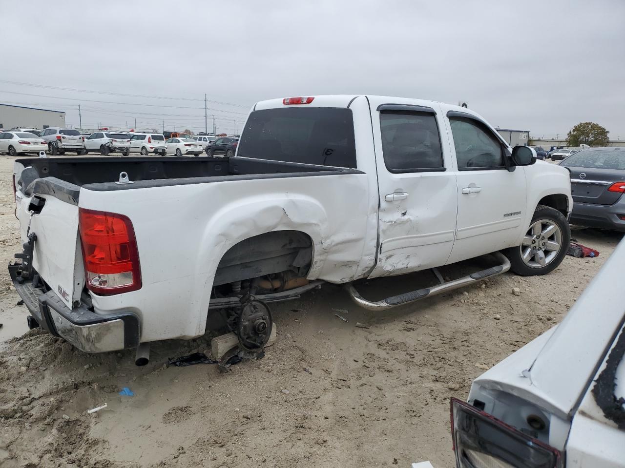 VIN 3GTP1WE05DG293855 2013 GMC SIERRA no.3