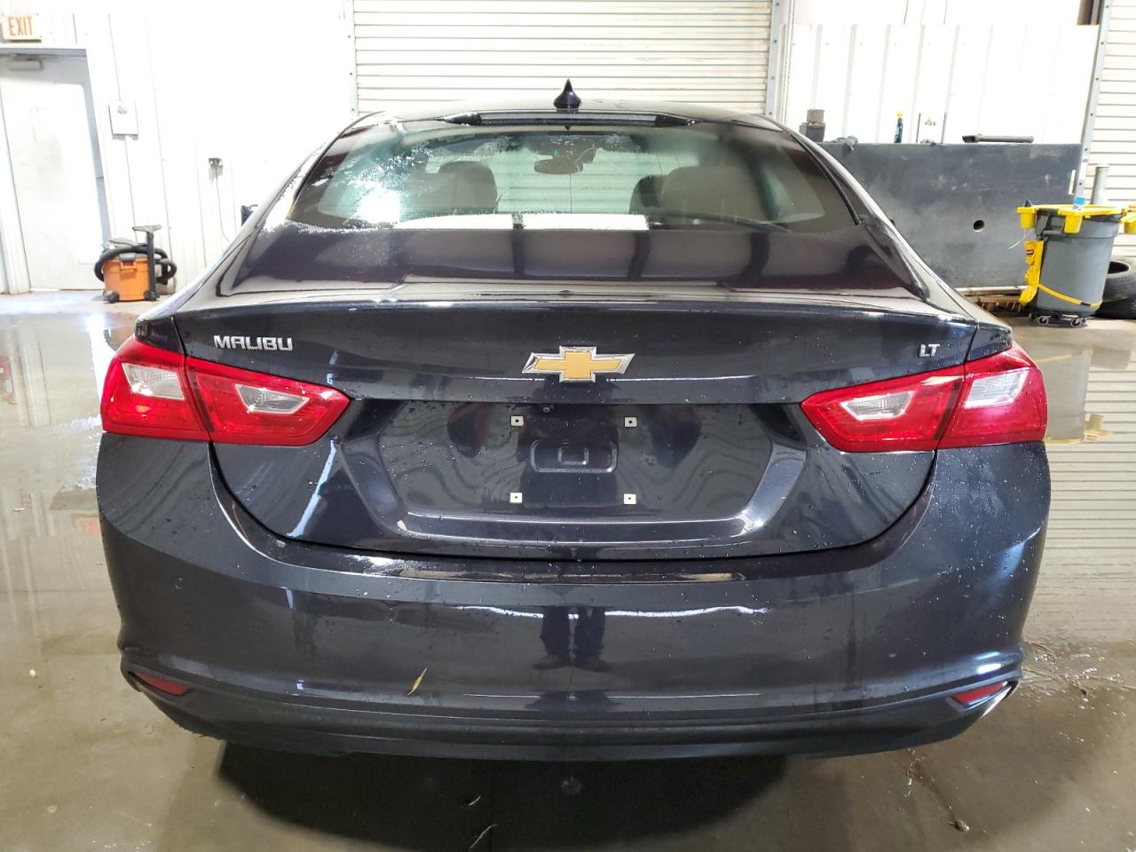 2023 Chevrolet Malibu - Image 6