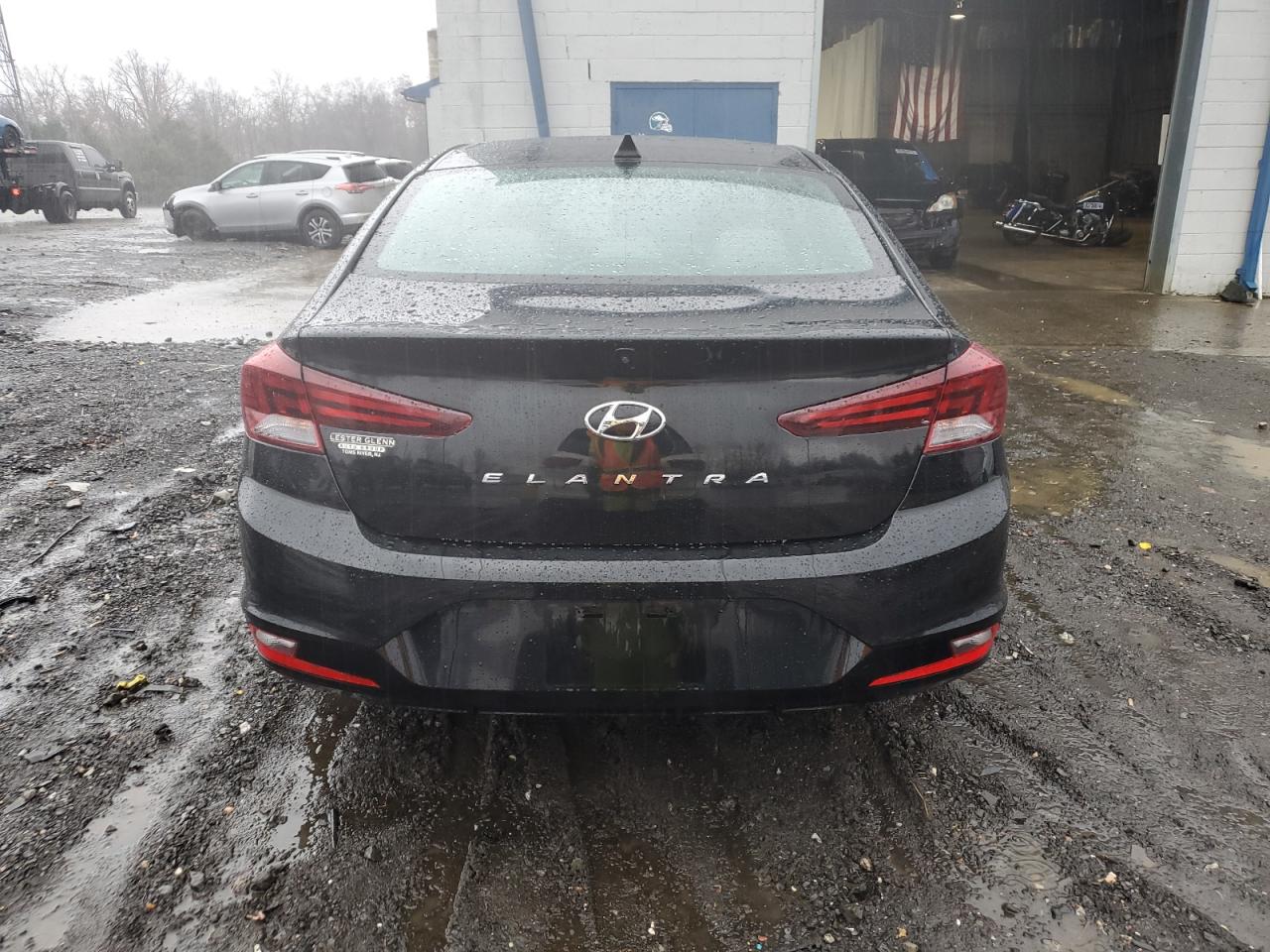 2020 Hyundai Elantra - Image 6