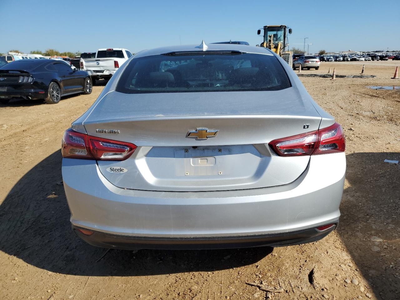 2020 Chevrolet Malibu - Image 6
