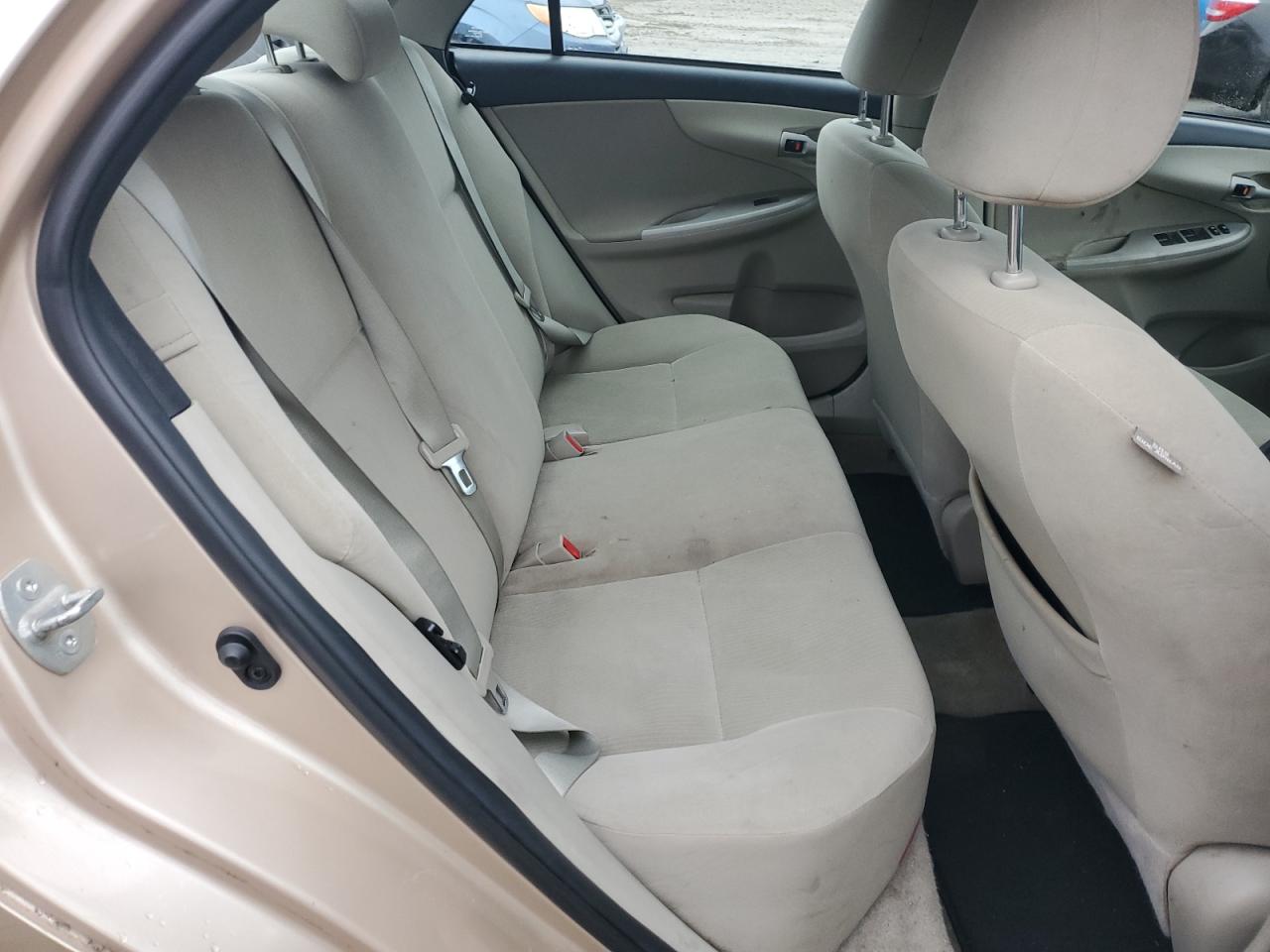 2012 Toyota Corolla Base VIN: 2T1BU4EEXCC854352 Lot: 84498174