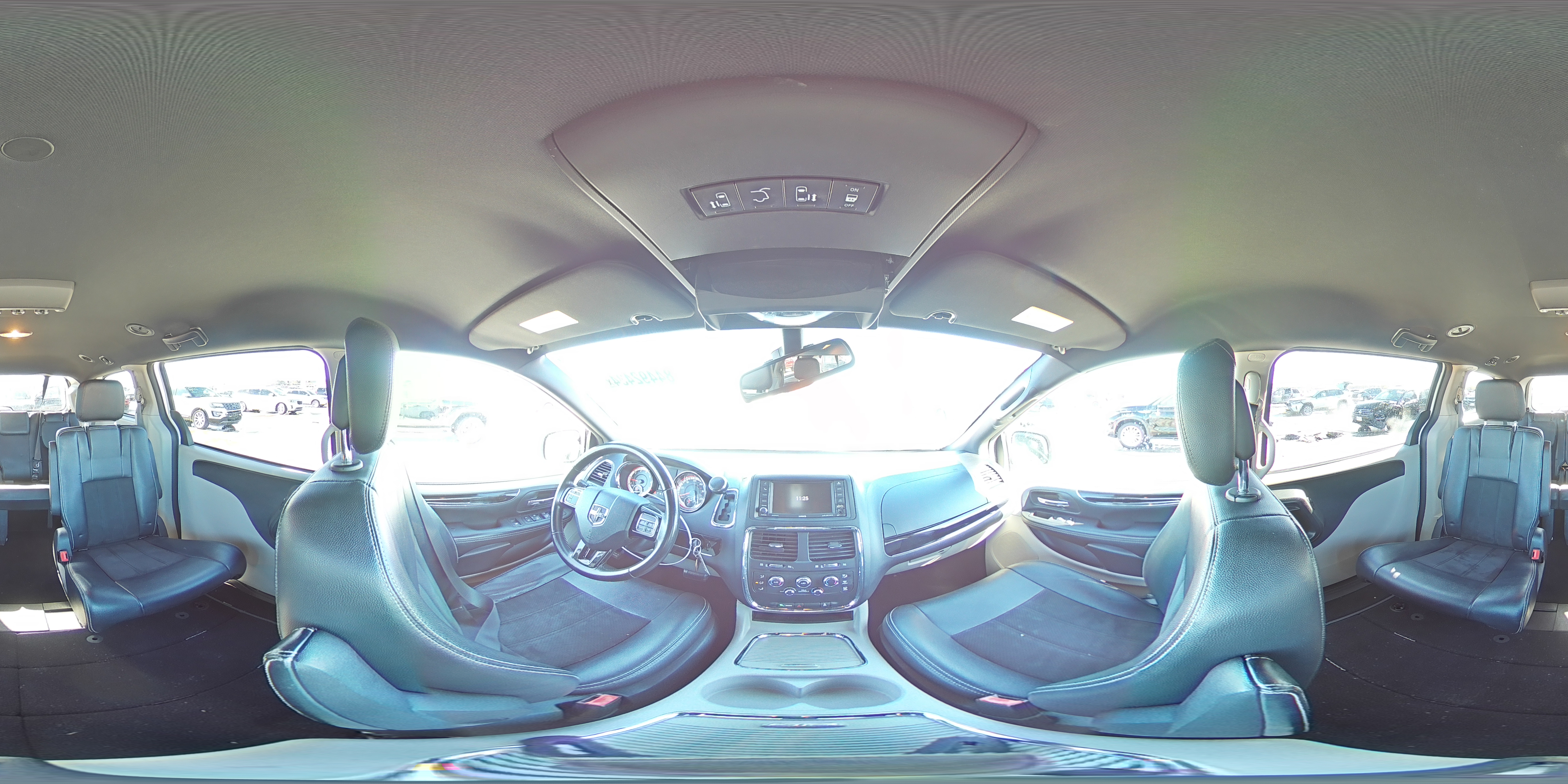 2019 Dodge Caravan - Image 14