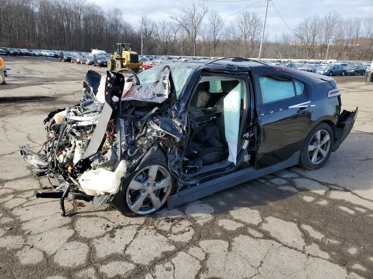 2015 Chevrolet Volt - Image 1
