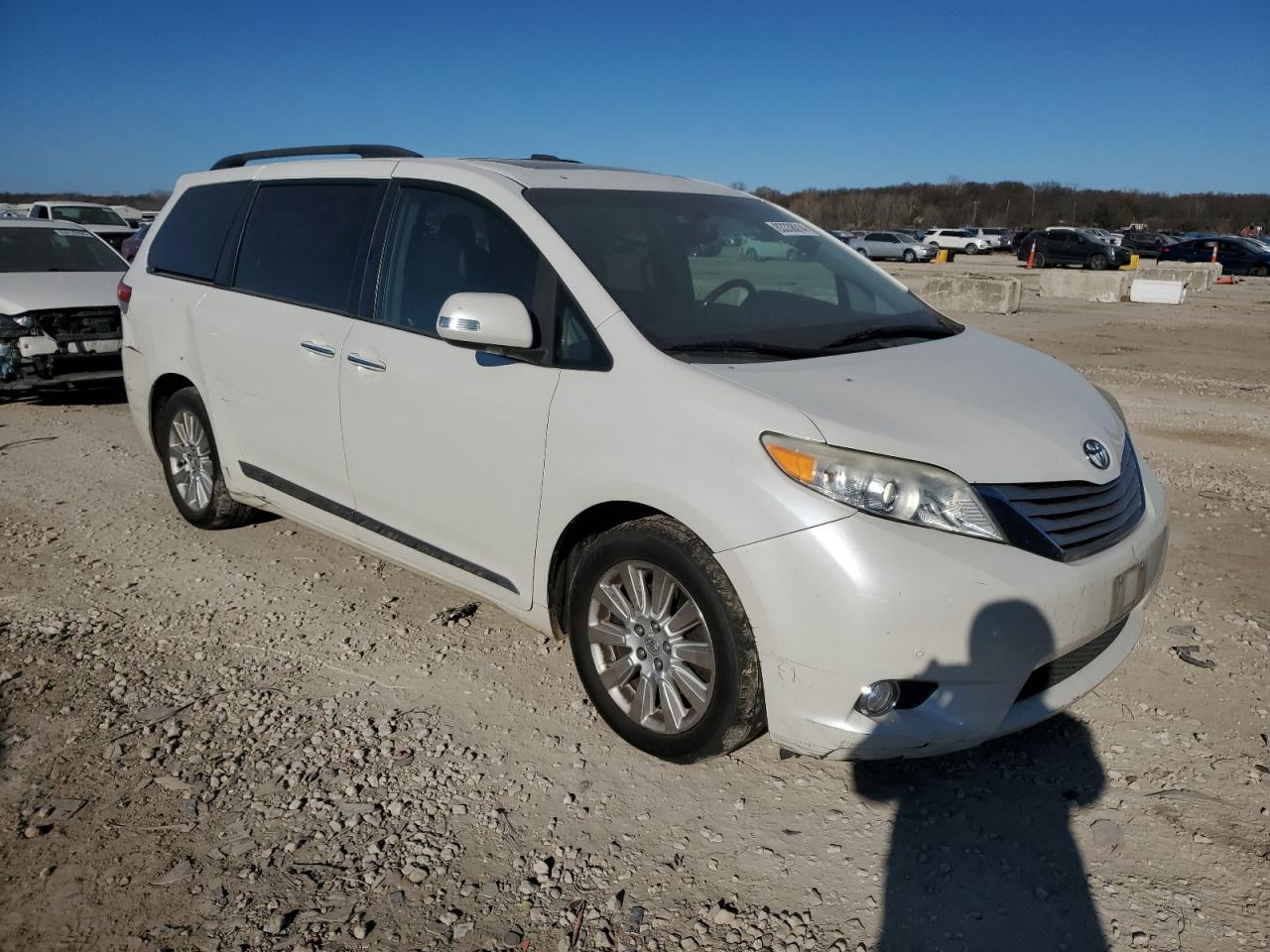 VIN 5TDDK3DC7DS054643 2013 TOYOTA All Models no.4