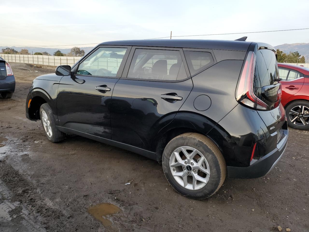 2024 Kia Soul - Image 2