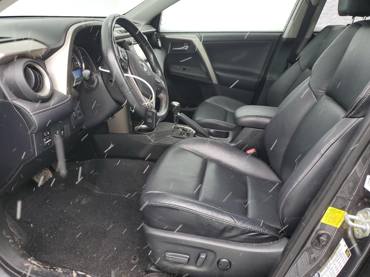 2013 Toyota RAV 4 - Image 7