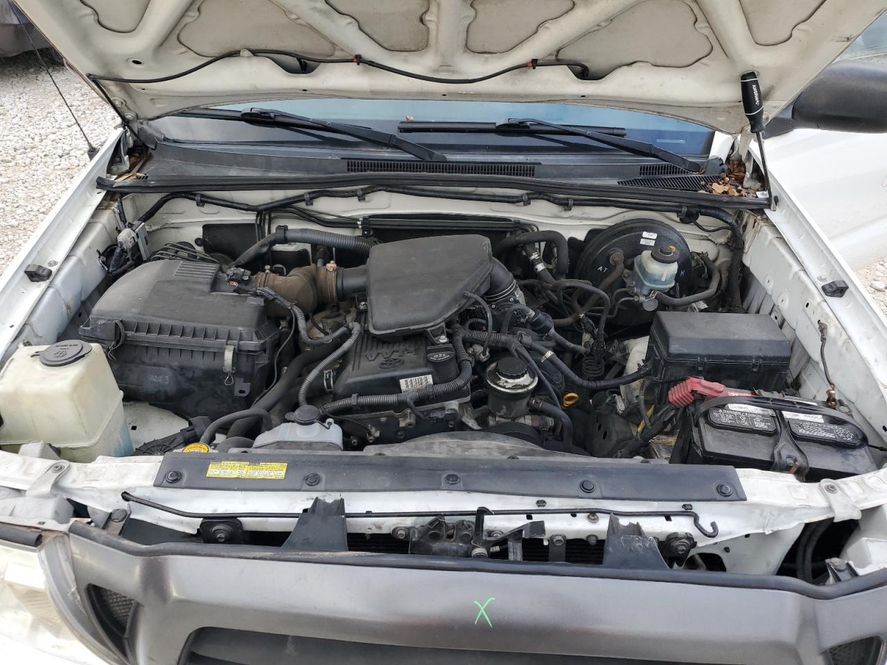 2010 Toyota Tacoma - Image 11