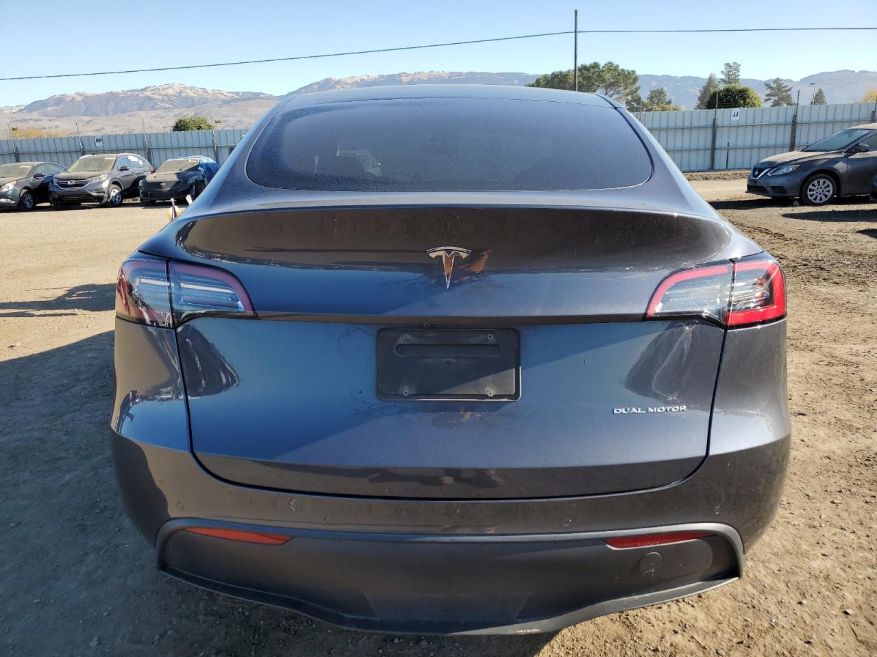 2021 Tesla Model Y VIN: 5YJYGDEE1MF188562 Lot: 83052674