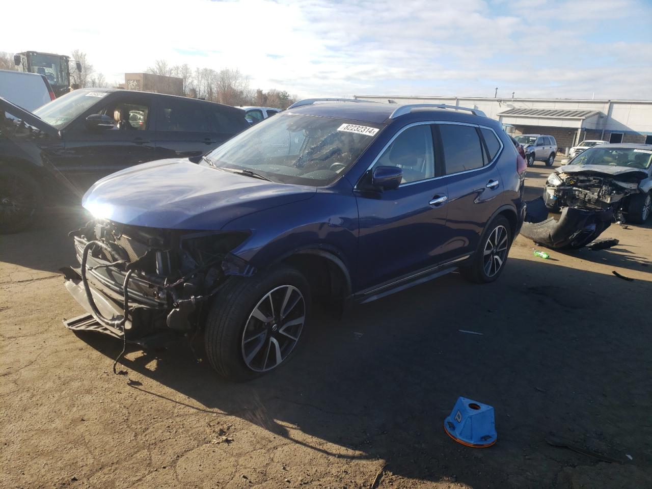 2018 Nissan Rogue - Image 1