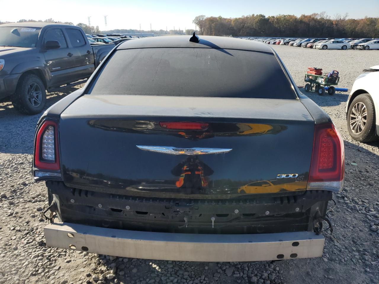 2019 Chrysler 300 S VIN: 2C3CCABG6KH639118 Lot: 82771754