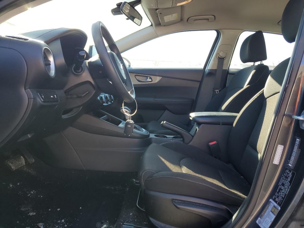 2021 Kia Forte - Image 7