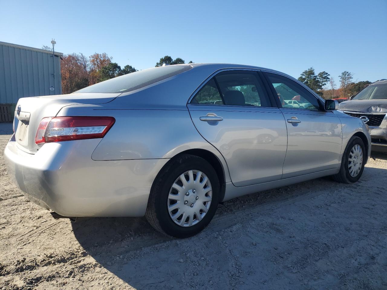 2011 Toyota Camry - Image 3
