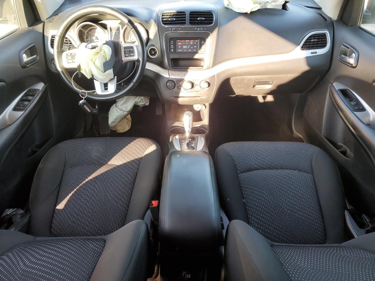 2020 Dodge Journey - Image 8