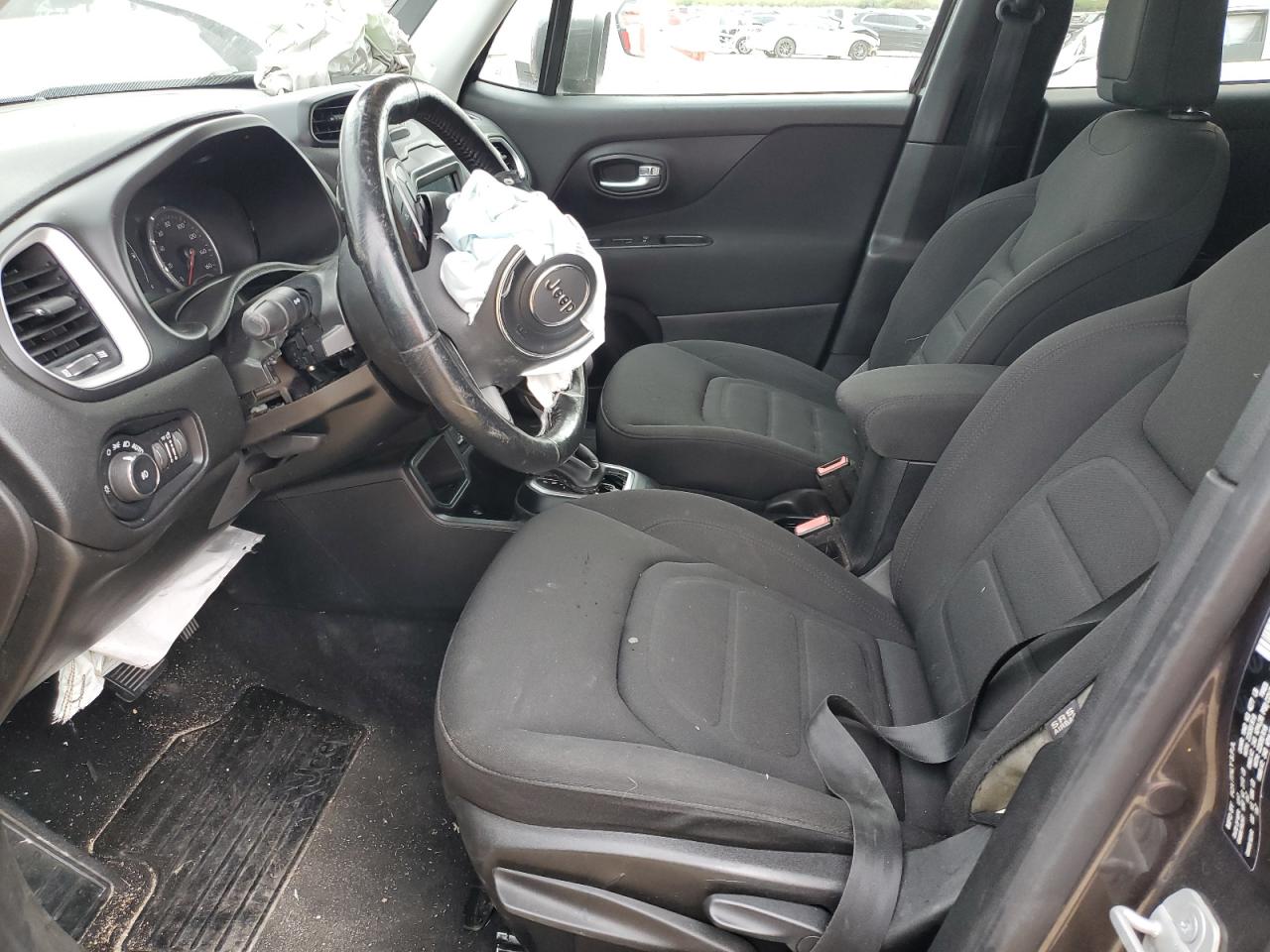 2018 Jeep Renegade - Image 7