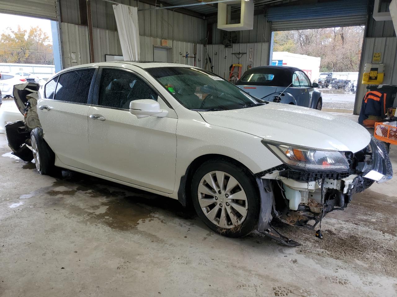 VIN 1HGCR2F82DA064196 2013 HONDA ACCORD no.4