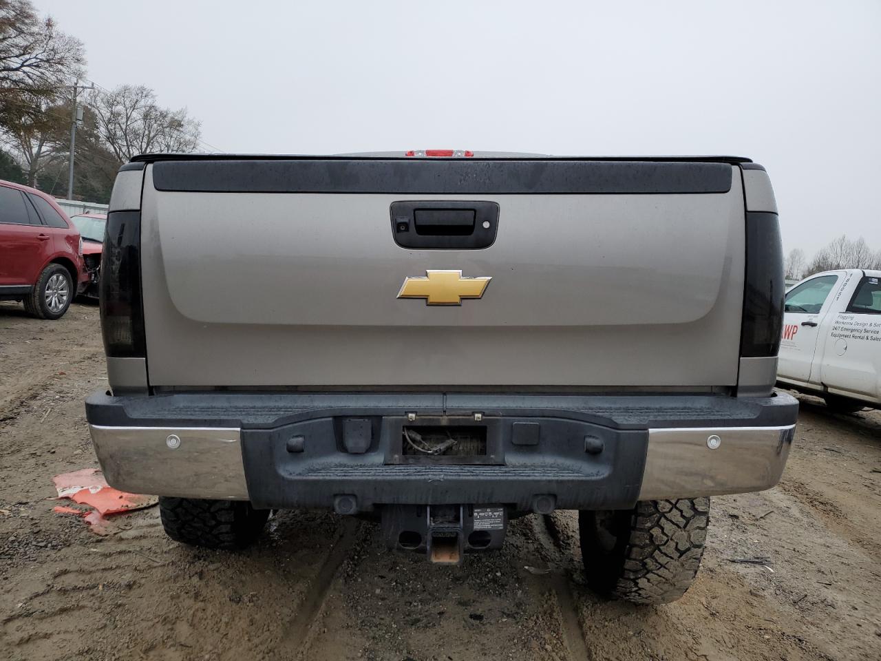 2013 Chevrolet Silverado - Image 6