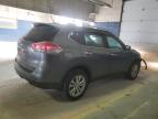 2015 Nissan Rogue S zu verkaufen in Indianapolis, IN - Front End