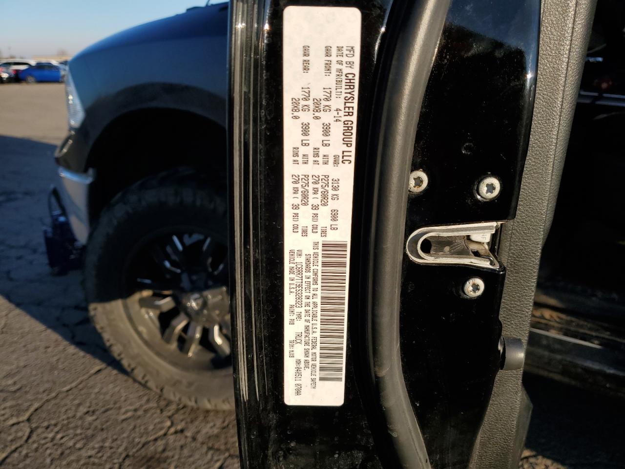 2014 RAM 1500 - Image 12