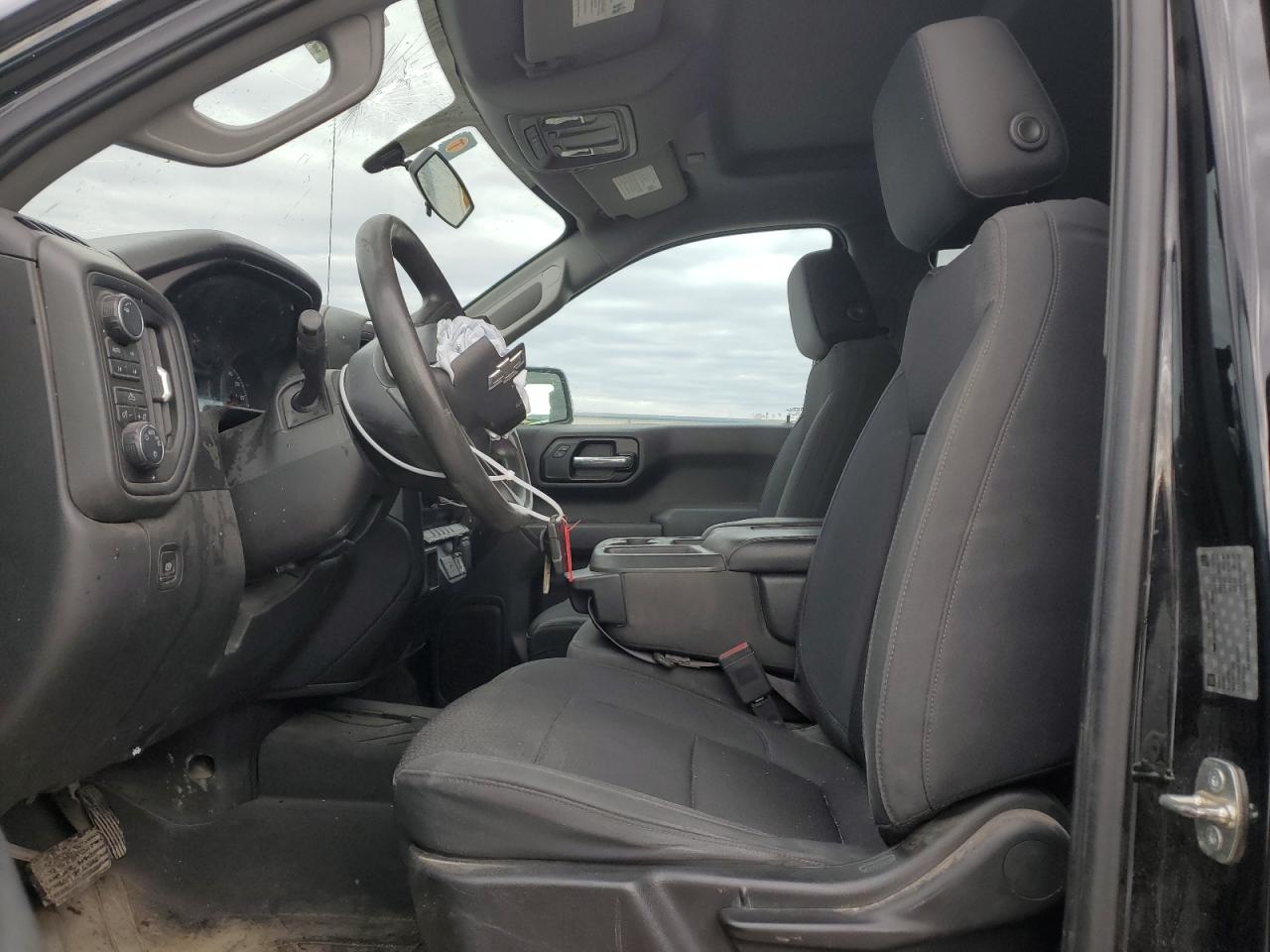 2019 Chevrolet Silverado - Image 7