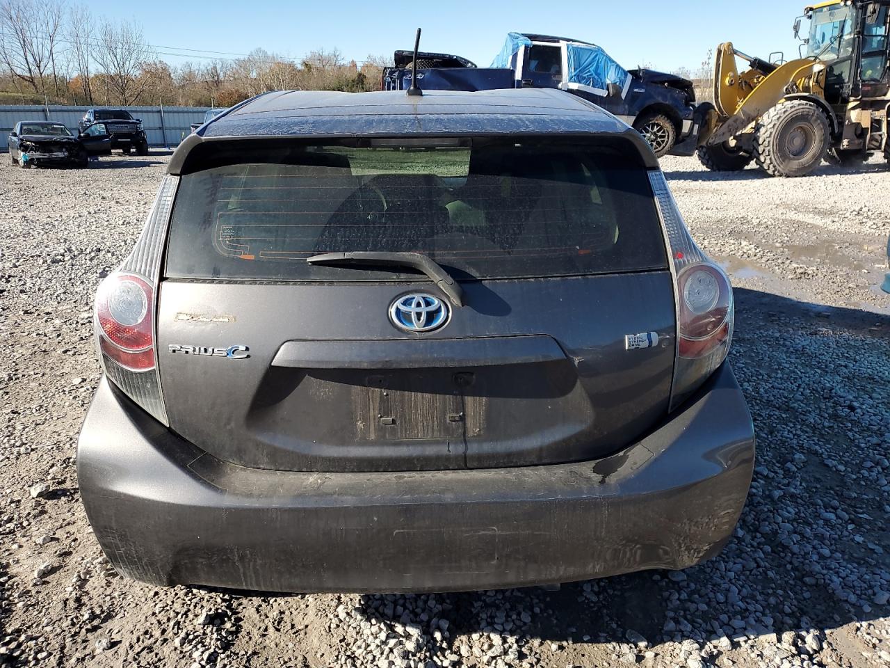 VIN JTDKDTB36E1570379 2014 TOYOTA PRIUS no.6