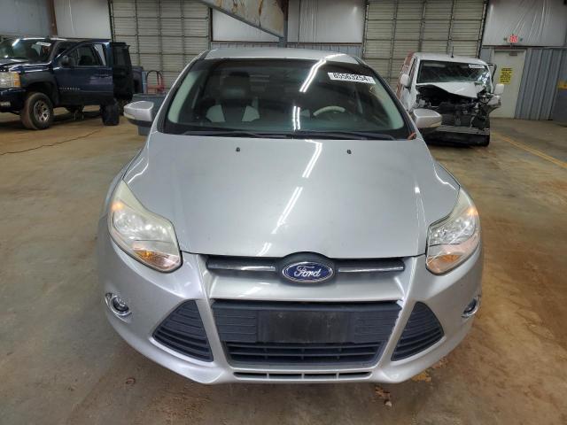 Sedans FORD FOCUS 2014 Silver