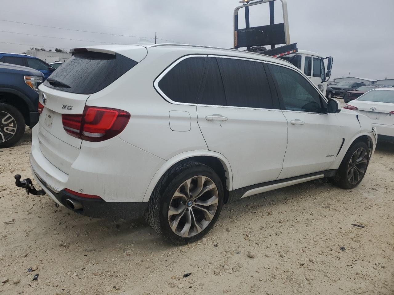 VIN 5UXKS4C58E0C07424 2014 BMW X5 no.3