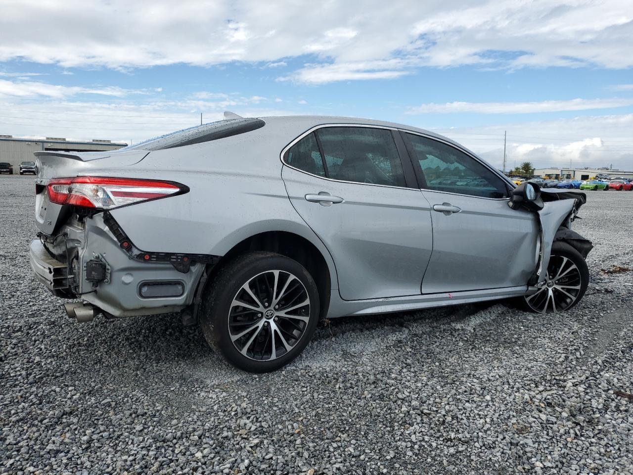 2020 Toyota Camry - Image 3