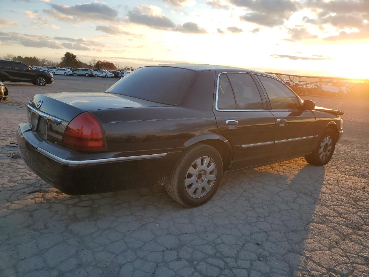 2008 Mercury Grand Marquis - Image 3