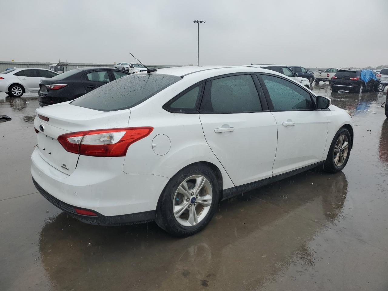 2014 Ford Focus Se white sedan gas 1FADP3F25EL208488 photo #4