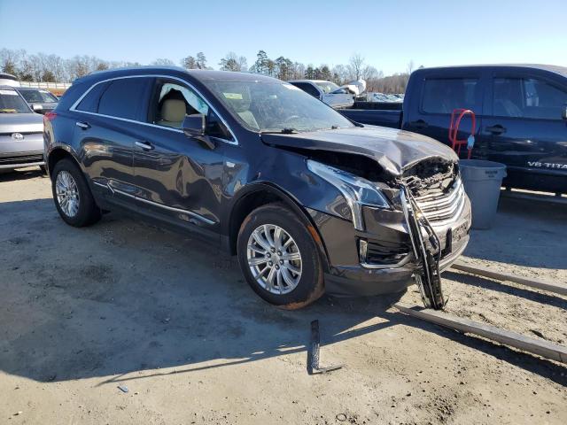  CADILLAC XT5 2018 Czarny