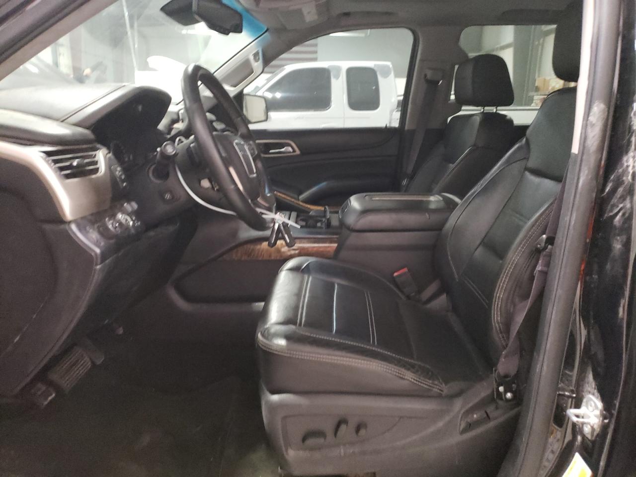 2015 GMC Yukon - Image 7