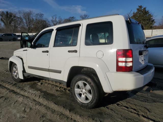  JEEP LIBERTY 2012 Белы