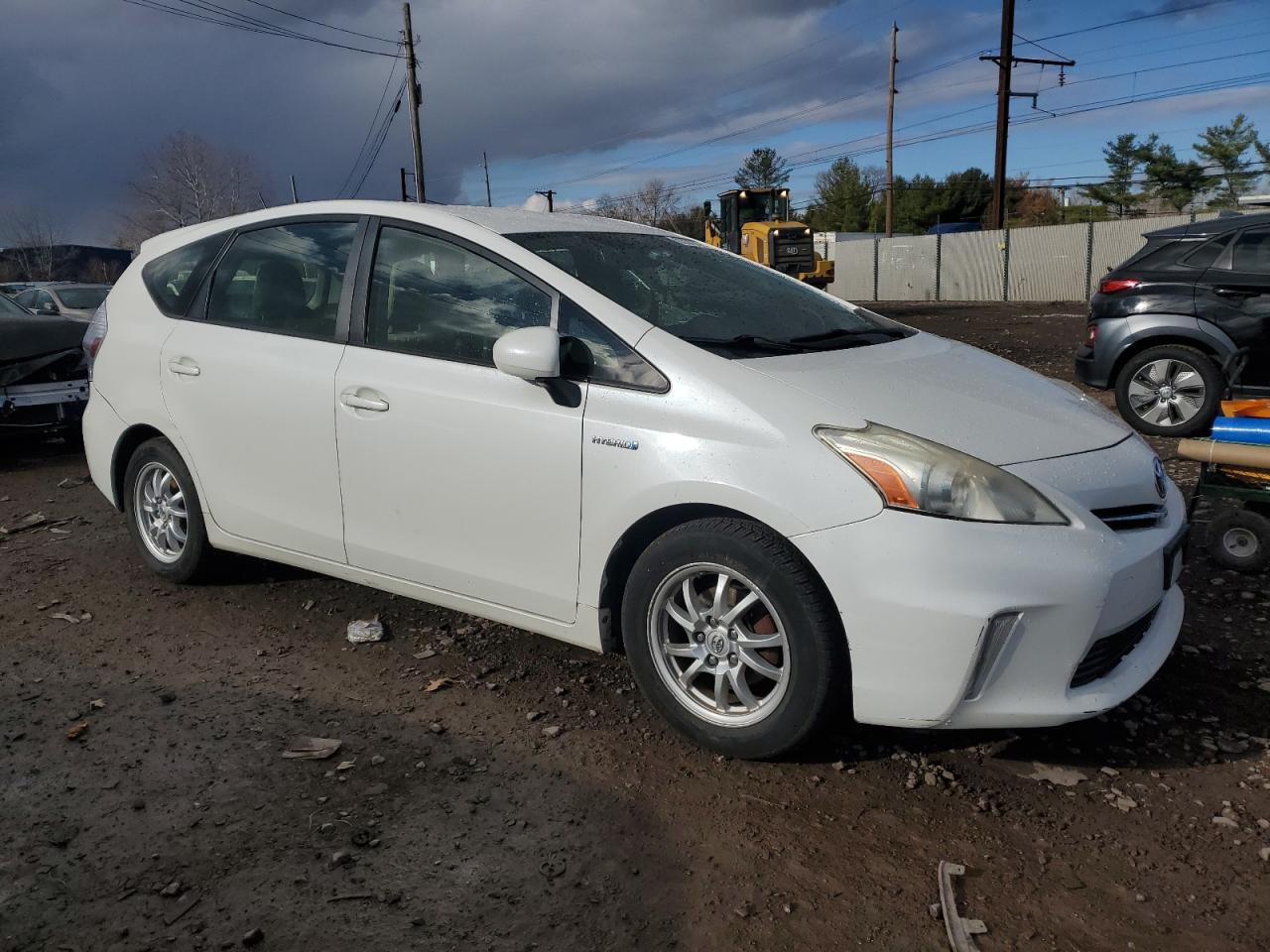 VIN JTDZN3EU8D3189717 2013 TOYOTA PRIUS no.4