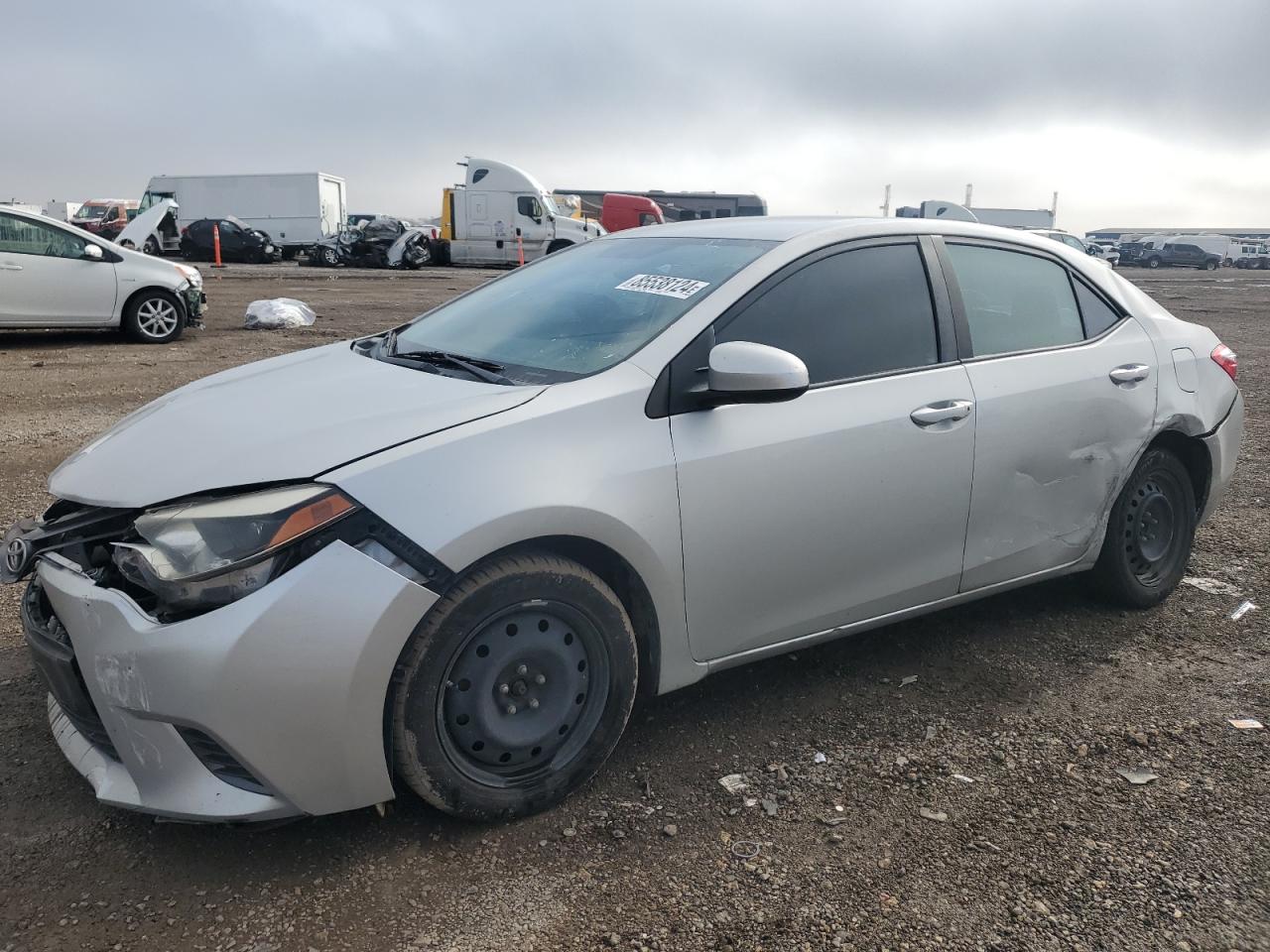 VIN 5YFBURHE3GP394594 2016 TOYOTA COROLLA no.1