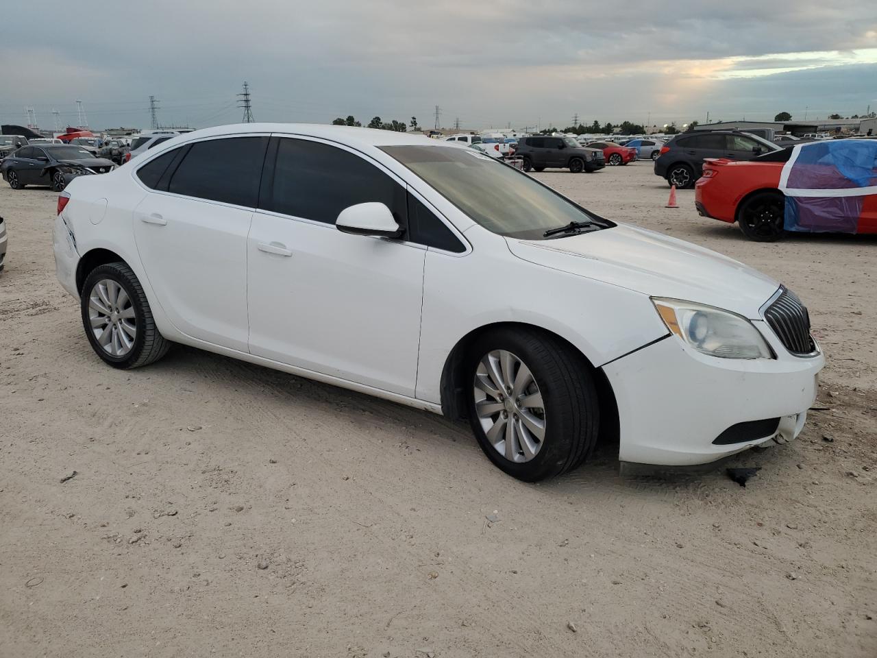 2017 Buick Verano - Image 4