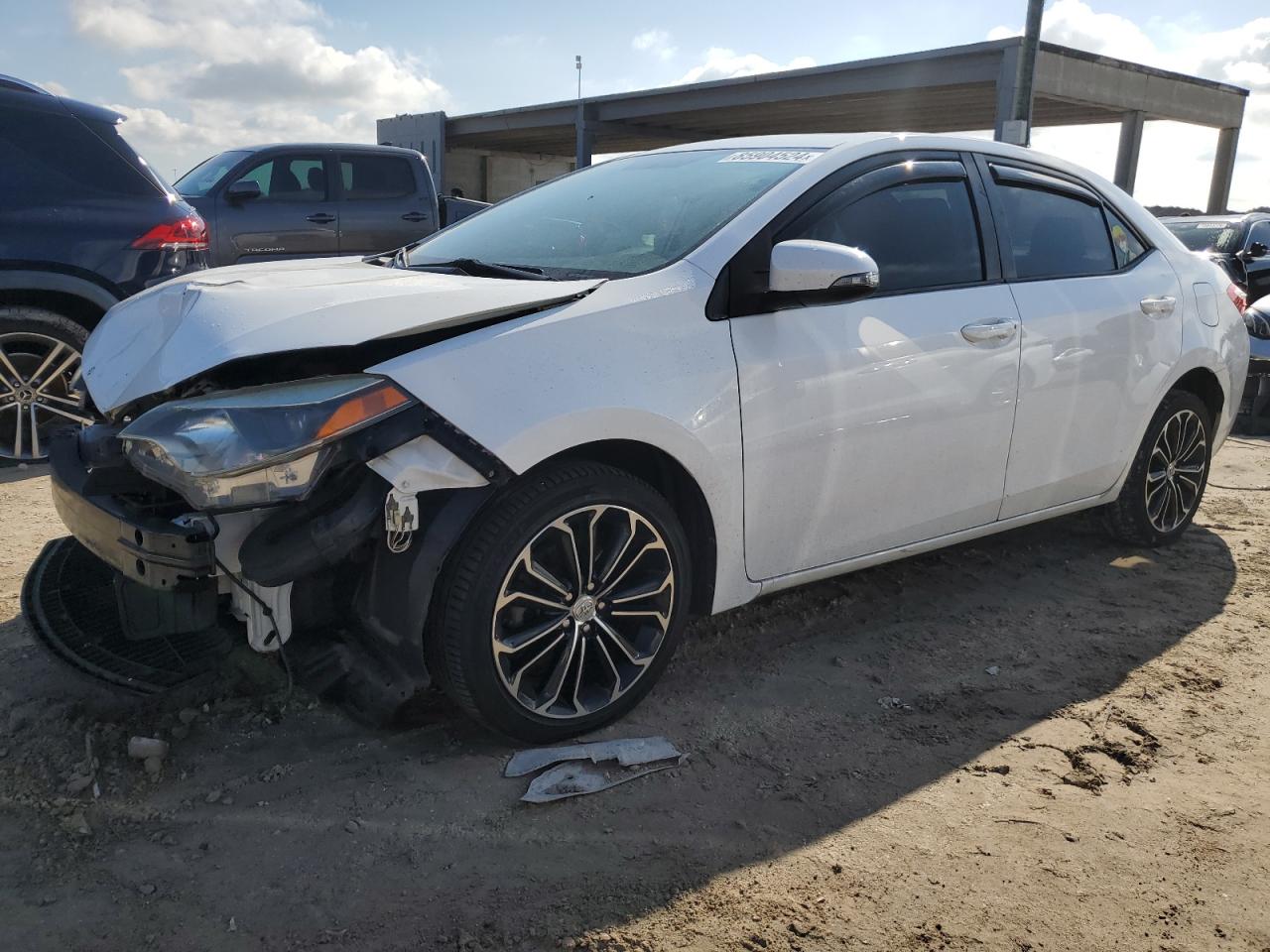 2T1BURHE1FC337602 2015 TOYOTA COROLLA - Image 1