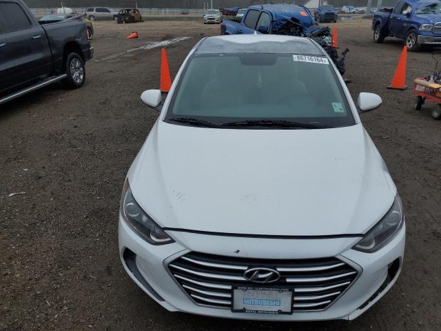  HYUNDAI ELANTRA 2017 Белый