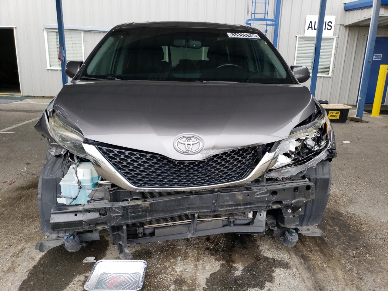 VIN 5TDXK3DC4GS757523 2016 TOYOTA SIENNA no.5