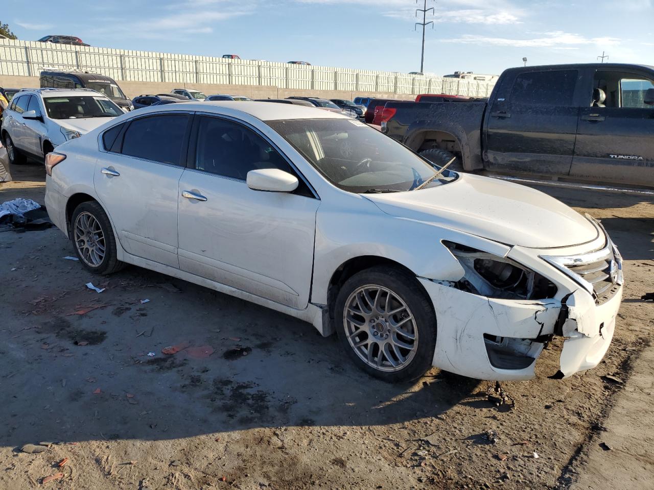 VIN 1N4AL3AP4FC254736 2015 NISSAN ALTIMA no.4