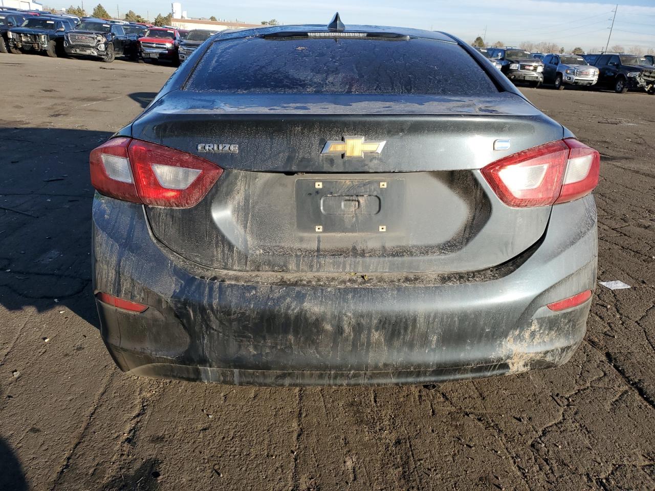 2018 Chevrolet Cruze - Image 6