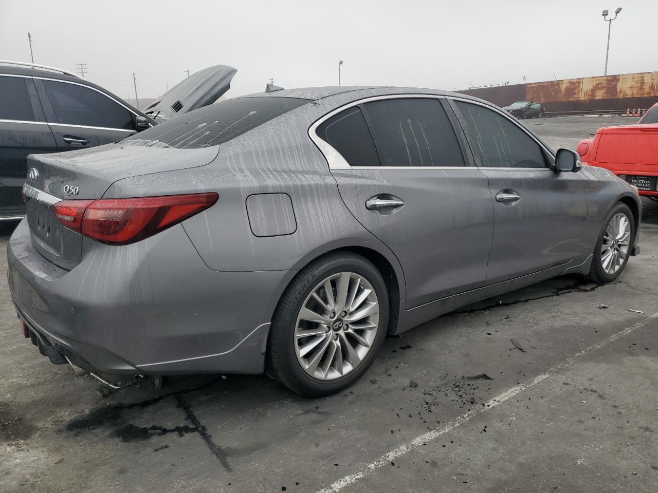 VIN JN1EV7BP8MM700988 2021 INFINITI Q50 no.3