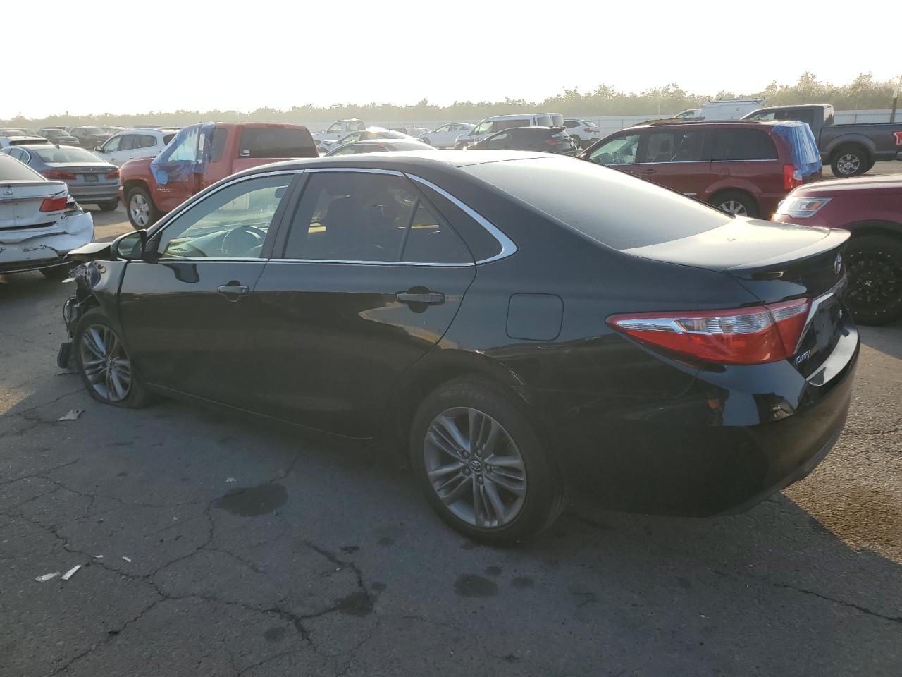 VIN 4T1BF1FK5HU721498 2017 TOYOTA CAMRY no.2