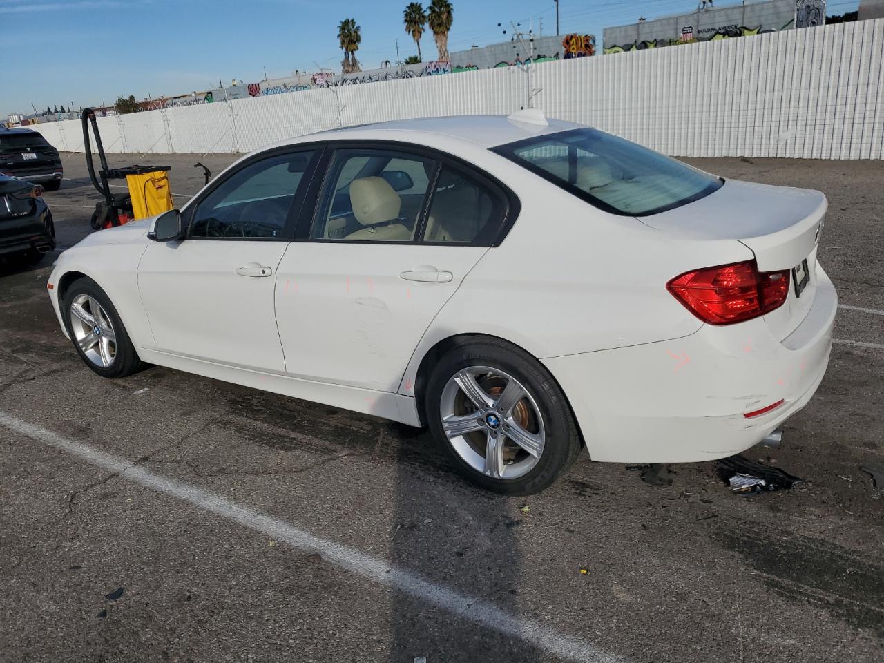 VIN WBA3B1C50EPV79927 2014 BMW 3 SERIES no.2