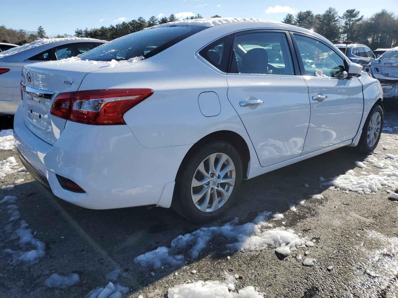 VIN 3N1AB7AP2JY211407 2018 NISSAN SENTRA no.3