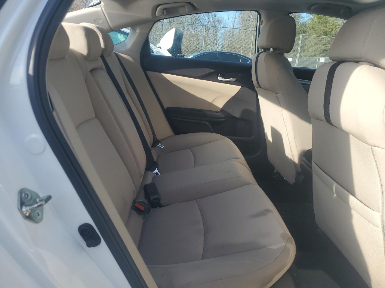 19XFC2F7XJE207330 - 2018 Honda CIVIC - #undefined